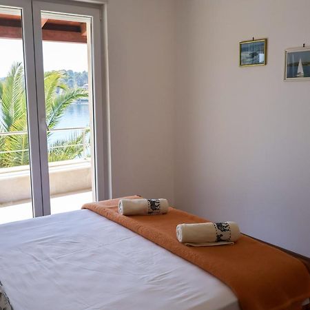 Apartman Klara Lumbarda Zewnętrze zdjęcie